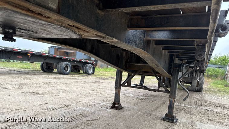 image for item DV2675 1996 Lufkin FL-11 flatbed trailer