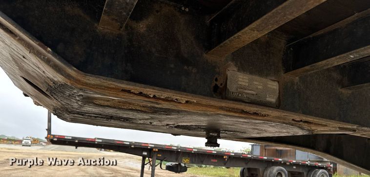 image for item DV2675 1996 Lufkin FL-11 flatbed trailer