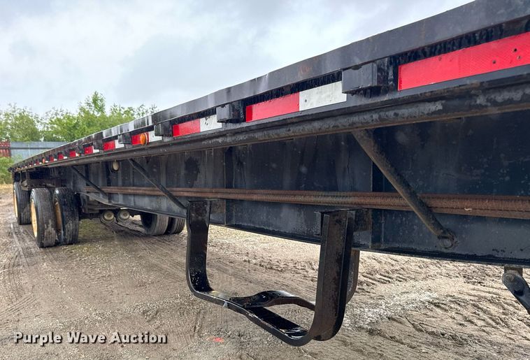 image for item DV2675 1996 Lufkin FL-11 flatbed trailer