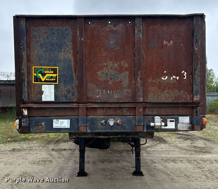 image for item DV2690 1992 Fruehauf PBA-T2-45 flatbed trailer
