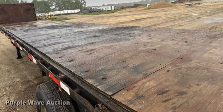 image for item DV2690 1992 Fruehauf PBA-T2-45 flatbed trailer