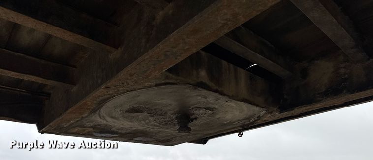 image for item DV2690 1992 Fruehauf PBA-T2-45 flatbed trailer