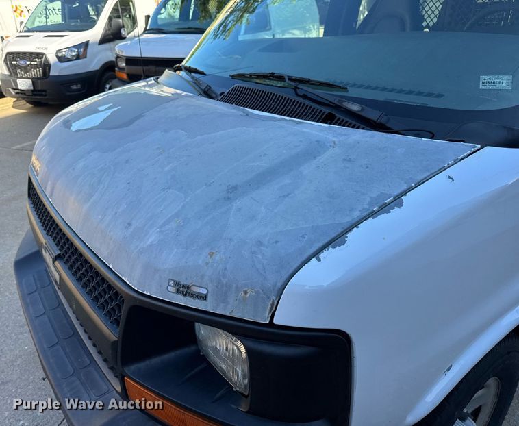 image for item DV4053 2006 Chevrolet Express 1500 van