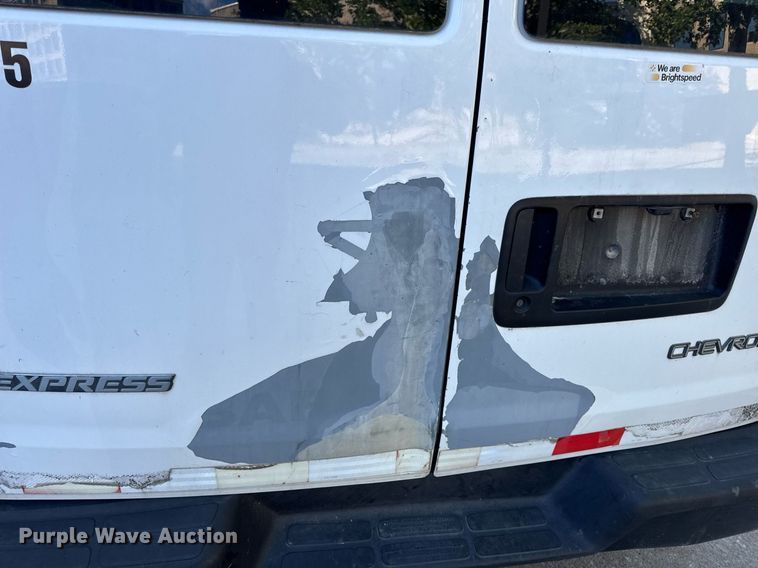 image for item DV4053 2006 Chevrolet Express 1500 van