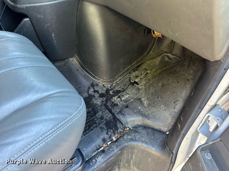 image for item DV4053 2006 Chevrolet Express 1500 van