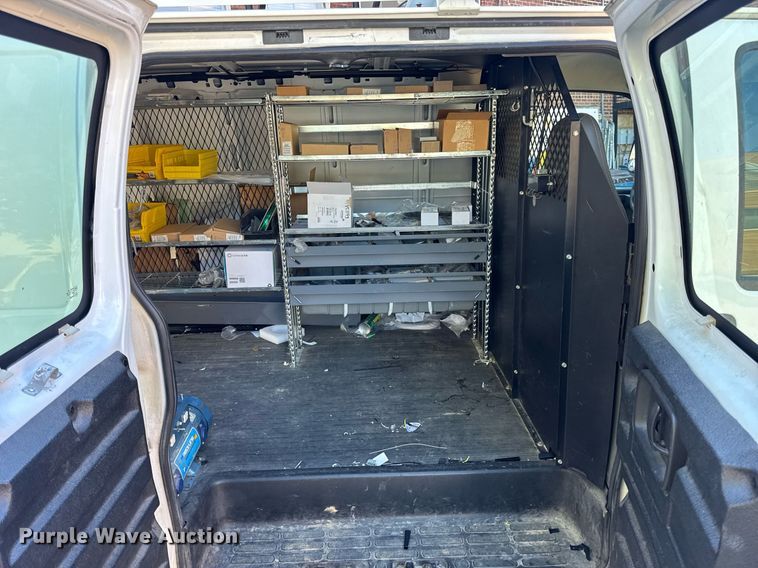 image for item DV4053 2006 Chevrolet Express 1500 van
