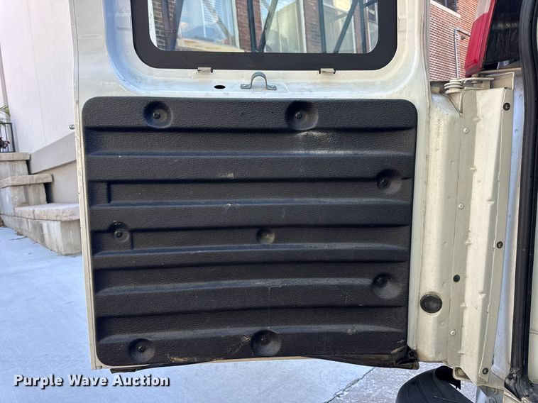 image for item DV4053 2006 Chevrolet Express 1500 van