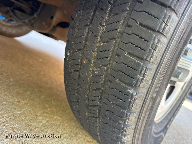 image for item DV4053 2006 Chevrolet Express 1500 van