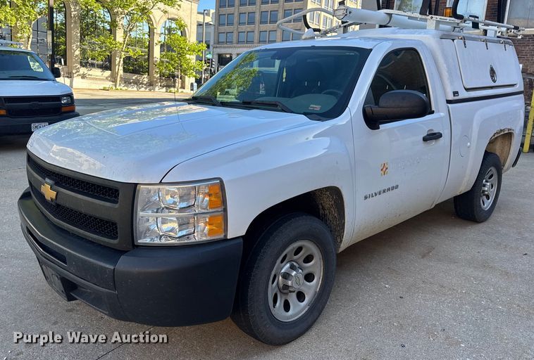 image for item DV4054 2012 Chevrolet Silverado 1500 pickup truck