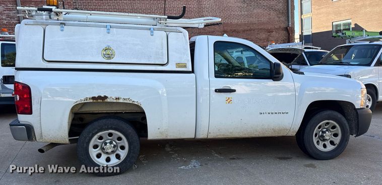 image for item DV4054 2012 Chevrolet Silverado 1500 pickup truck