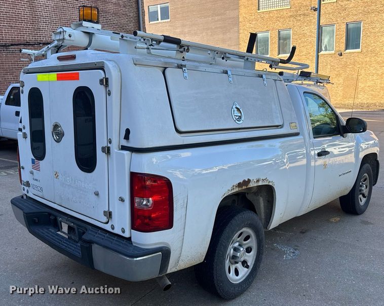 image for item DV4054 2012 Chevrolet Silverado 1500 pickup truck