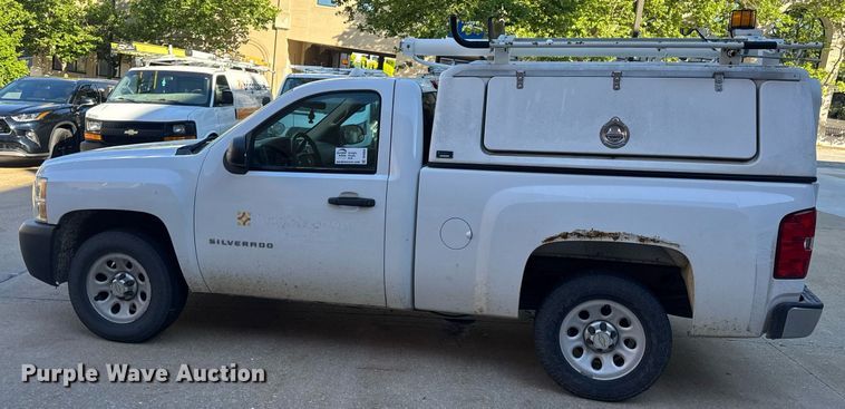 image for item DV4054 2012 Chevrolet Silverado 1500 pickup truck