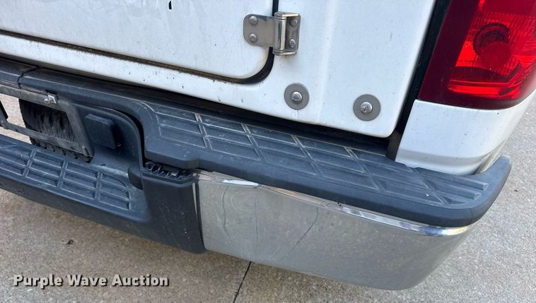 image for item DV4054 2012 Chevrolet Silverado 1500 pickup truck