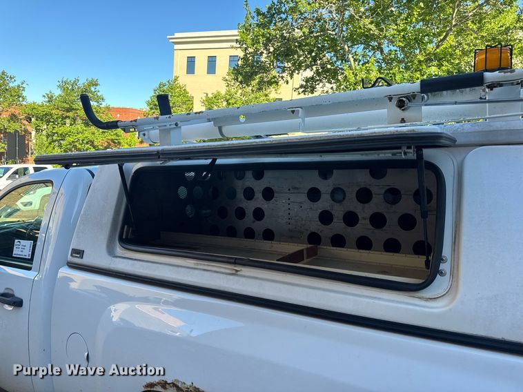 image for item DV4054 2012 Chevrolet Silverado 1500 pickup truck