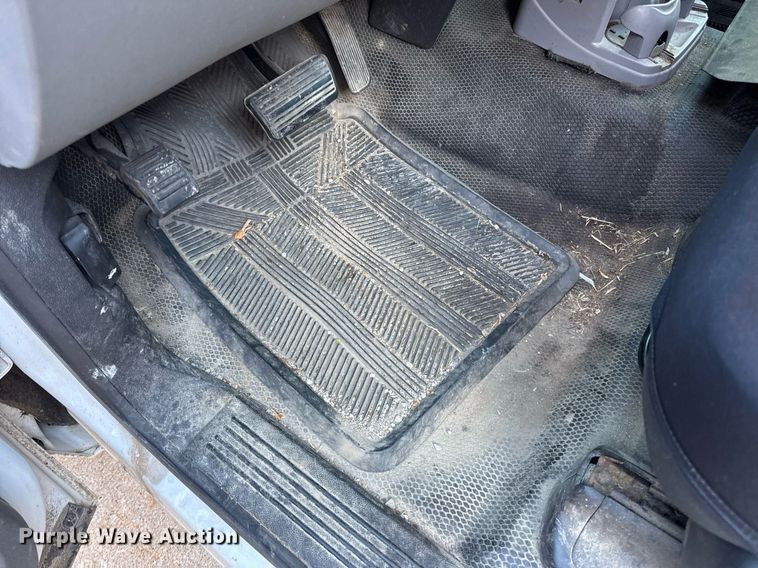 image for item DV4054 2012 Chevrolet Silverado 1500 pickup truck