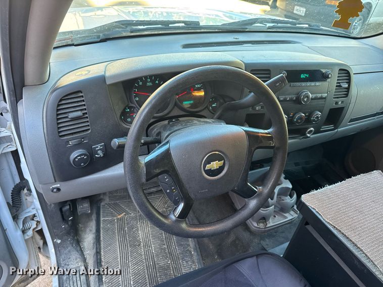 image for item DV4054 2012 Chevrolet Silverado 1500 pickup truck