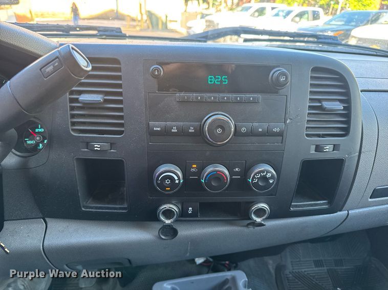 image for item DV4054 2012 Chevrolet Silverado 1500 pickup truck