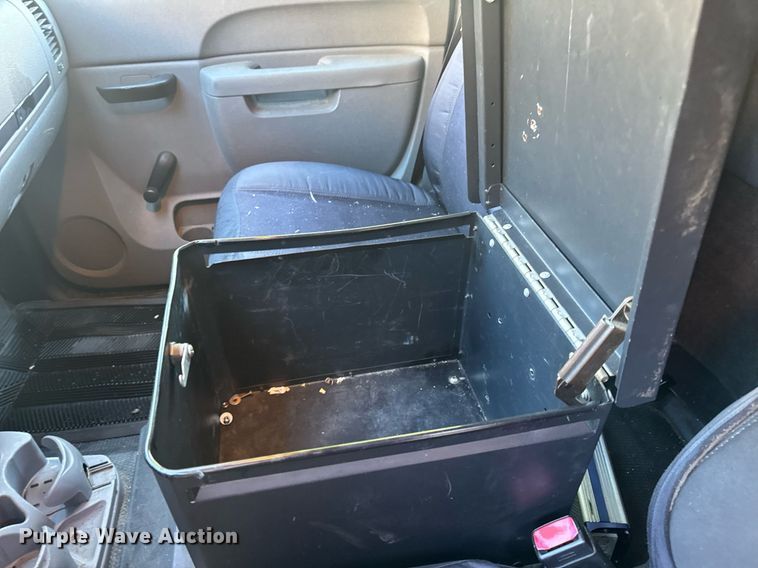 image for item DV4054 2012 Chevrolet Silverado 1500 pickup truck