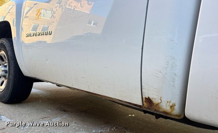 image for item DV4055 2012 Chevrolet Silverado 1500 pickup truck