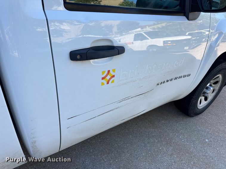 image for item DV4055 2012 Chevrolet Silverado 1500 pickup truck