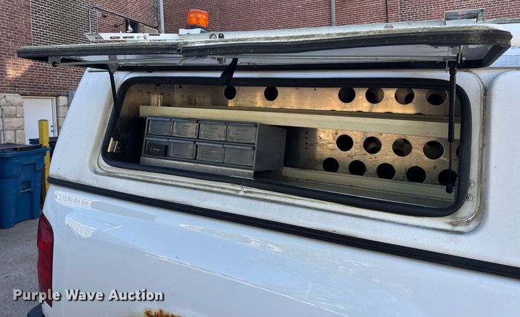 image for item DV4055 2012 Chevrolet Silverado 1500 pickup truck