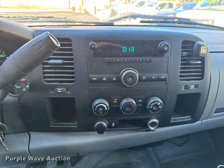 image for item DV4055 2012 Chevrolet Silverado 1500 pickup truck