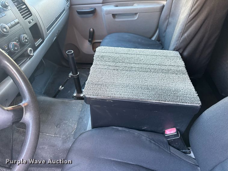 image for item DV4055 2012 Chevrolet Silverado 1500 pickup truck