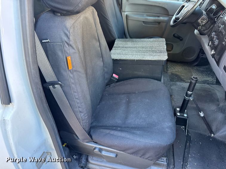 image for item DV4055 2012 Chevrolet Silverado 1500 pickup truck