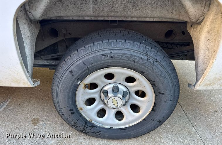 image for item DV4055 2012 Chevrolet Silverado 1500 pickup truck