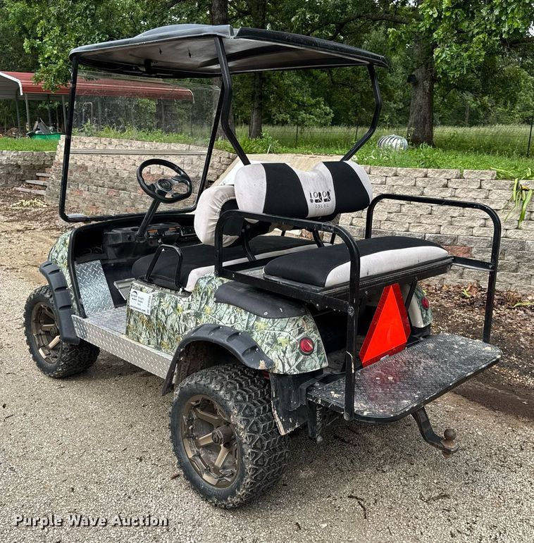 image for item DV4080 Yamaha golf cart