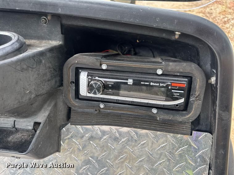 image for item DV4080 Yamaha golf cart