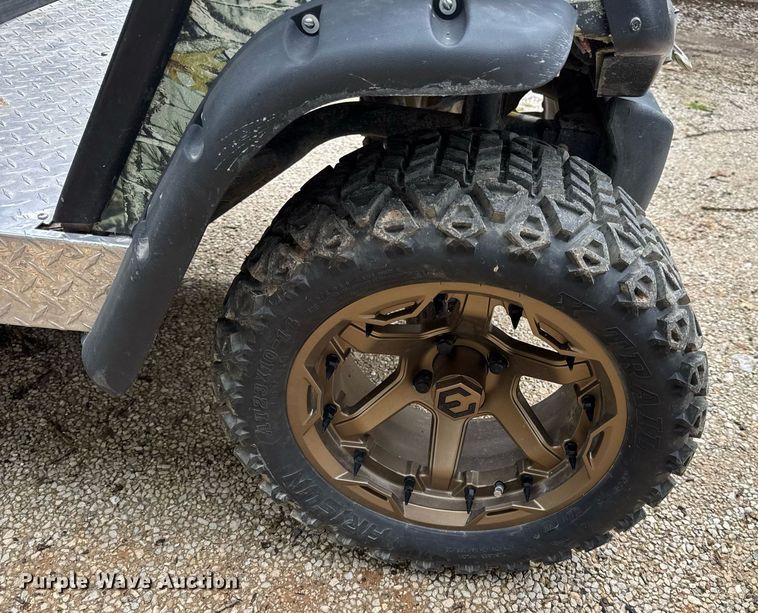 image for item DV4080 Yamaha golf cart