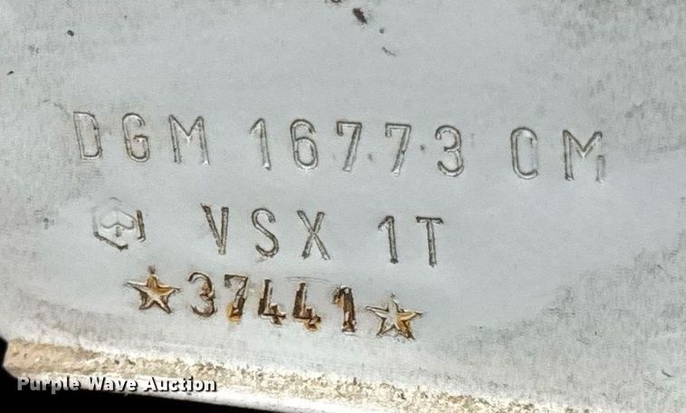 image for item DV4081 (2) vespa scooters