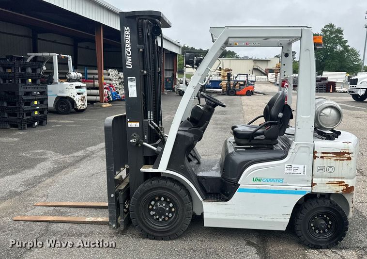 image for item DW1966 2019 UniCarriers PF50 forklift