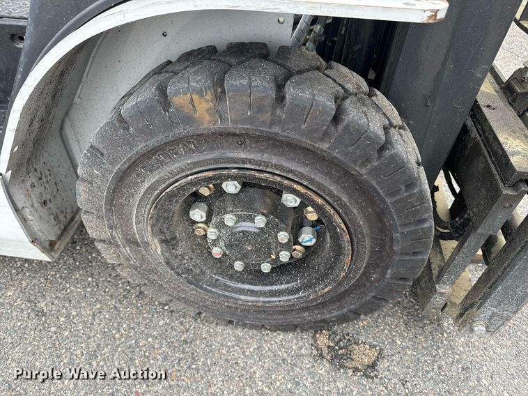 image for item DW1966 2019 UniCarriers PF50 forklift