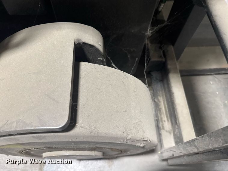 image for item DW1967 2019 Landoll B40AC forklift