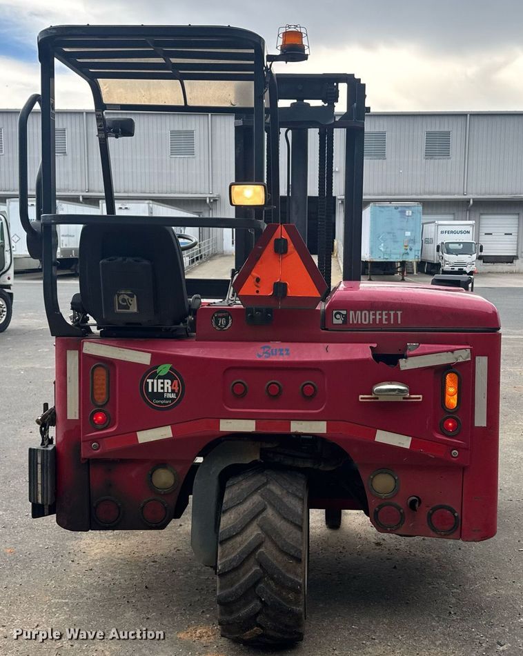 image for item DW1968 2015 Moffet M8 55.3 forklift