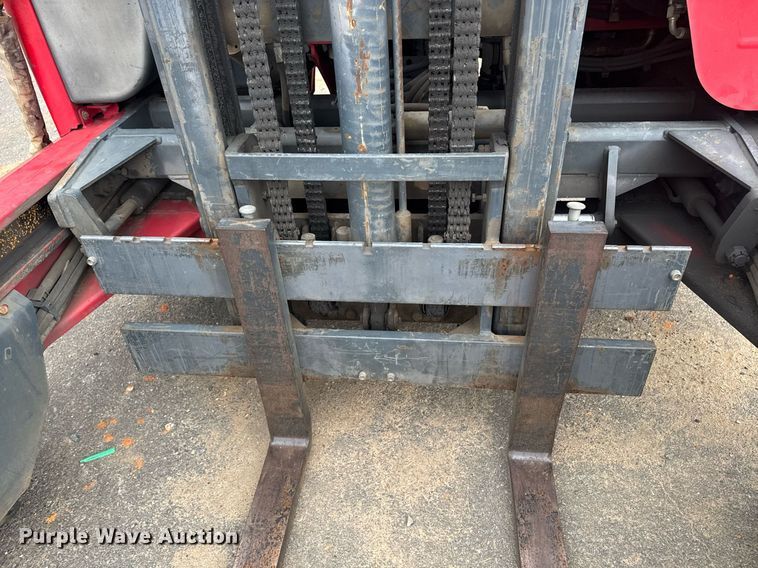 image for item DW1968 2015 Moffet M8 55.3 forklift