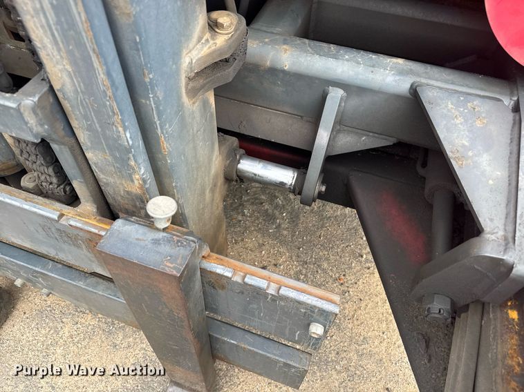 image for item DW1968 2015 Moffet M8 55.3 forklift