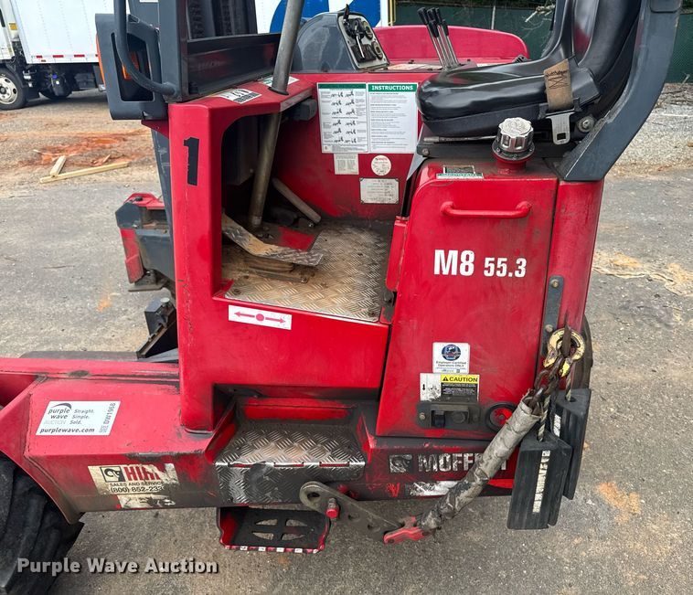 image for item DW1968 2015 Moffet M8 55.3 forklift
