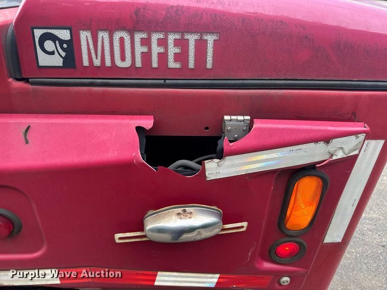 image for item DW1968 2015 Moffet M8 55.3 forklift