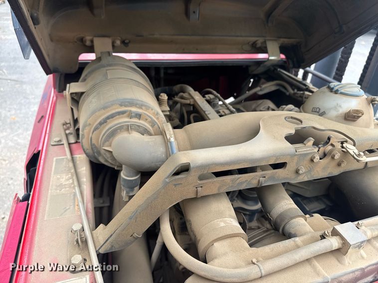 image for item DW1968 2015 Moffet M8 55.3 forklift