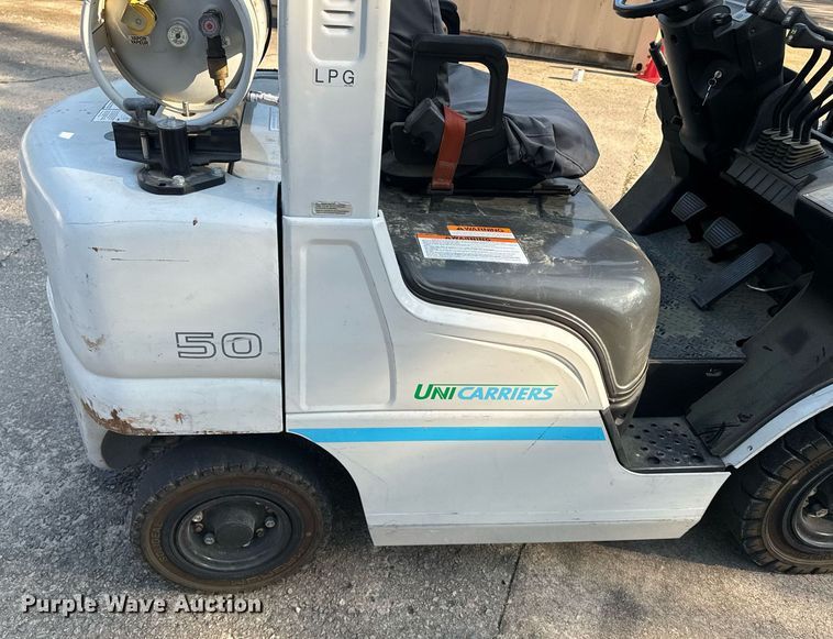 image for item DW1969 2016 UniCarriers PF50 forklift