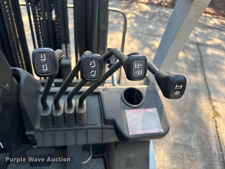 image for item DW1969 2016 UniCarriers PF50 forklift