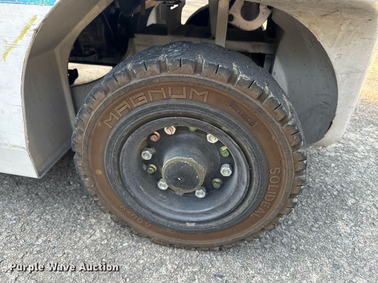 image for item DW1969 2016 UniCarriers PF50 forklift