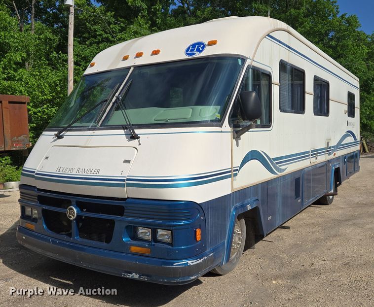 image for item DW7010 1995 Holiday Rambler Vacationer RV