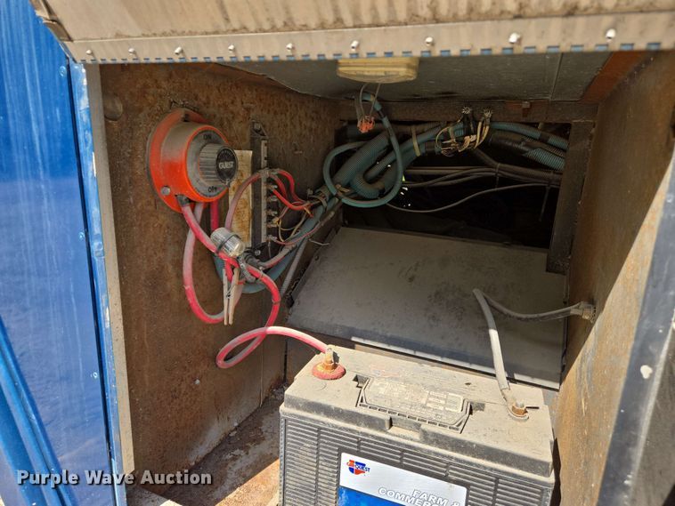 image for item DW7010 1995 Holiday Rambler Vacationer RV