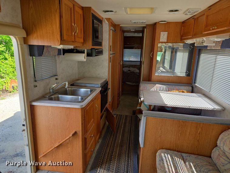 image for item DW7010 1995 Holiday Rambler Vacationer RV