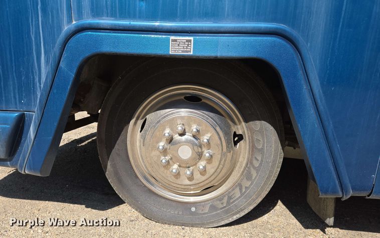 image for item DW7010 1995 Holiday Rambler Vacationer RV