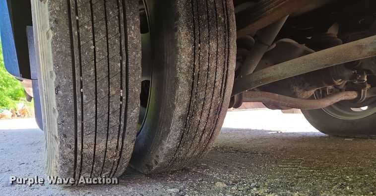 image for item DW7010 1995 Holiday Rambler Vacationer RV